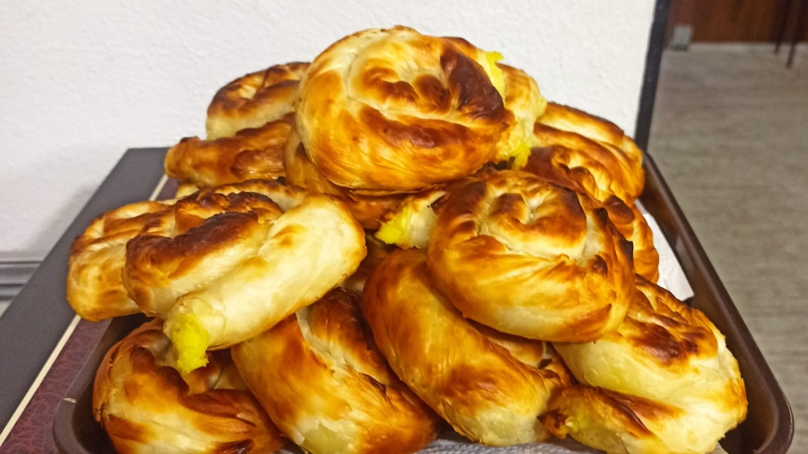 Okul Kantinimizde Börek Günü